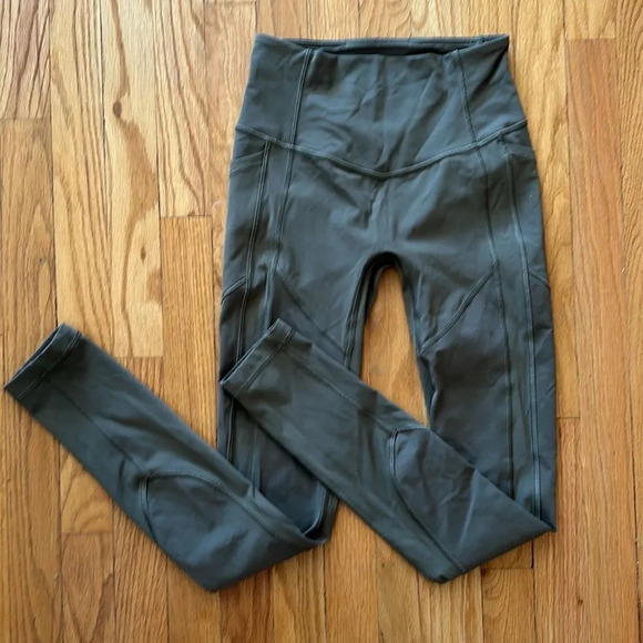 Lululemon sz 4 All The Right Places Pant II 28" Sage great pre owned condition - Picture 6 of 14